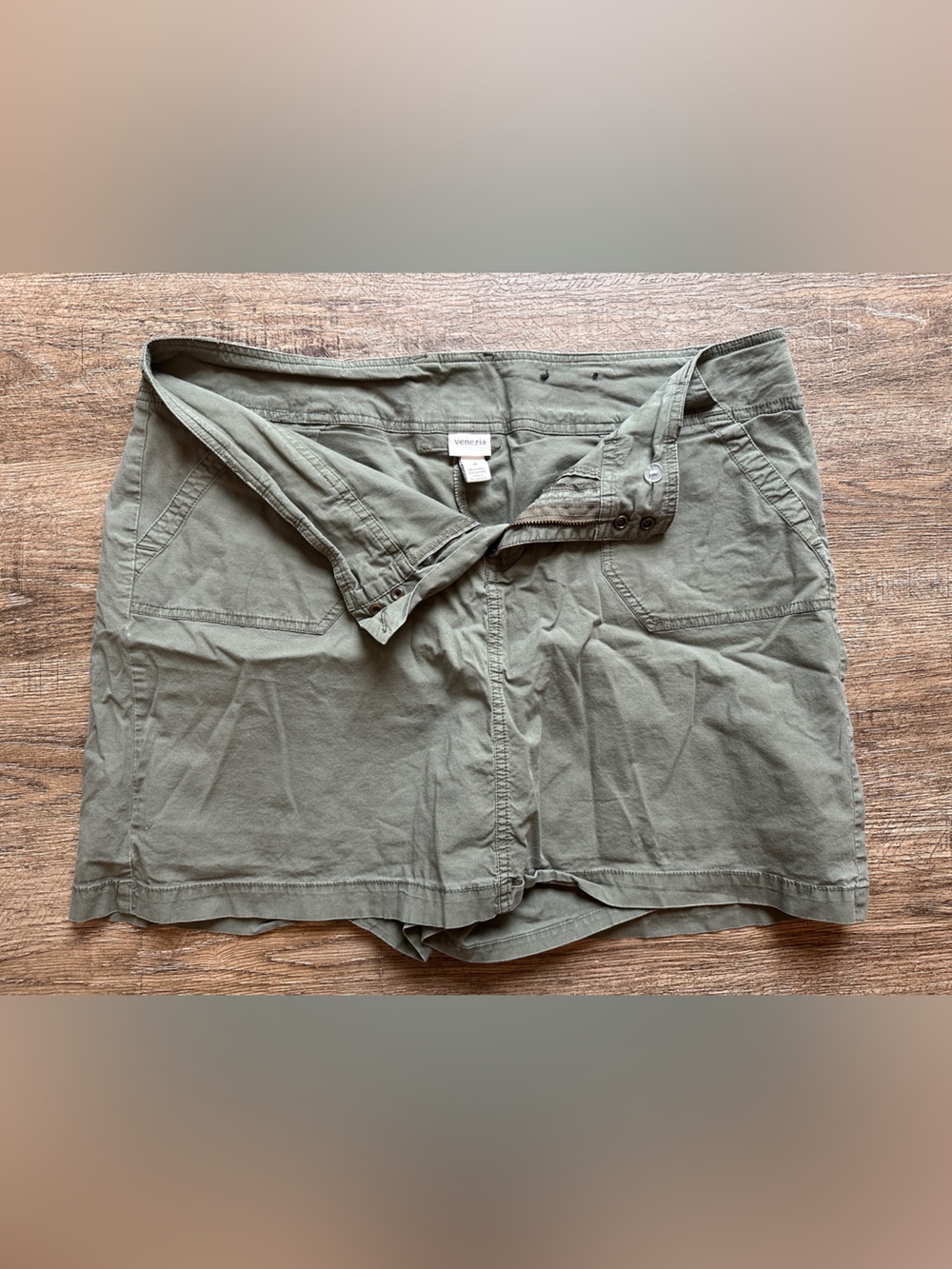 Venezia Women’s Olive Utility Skort